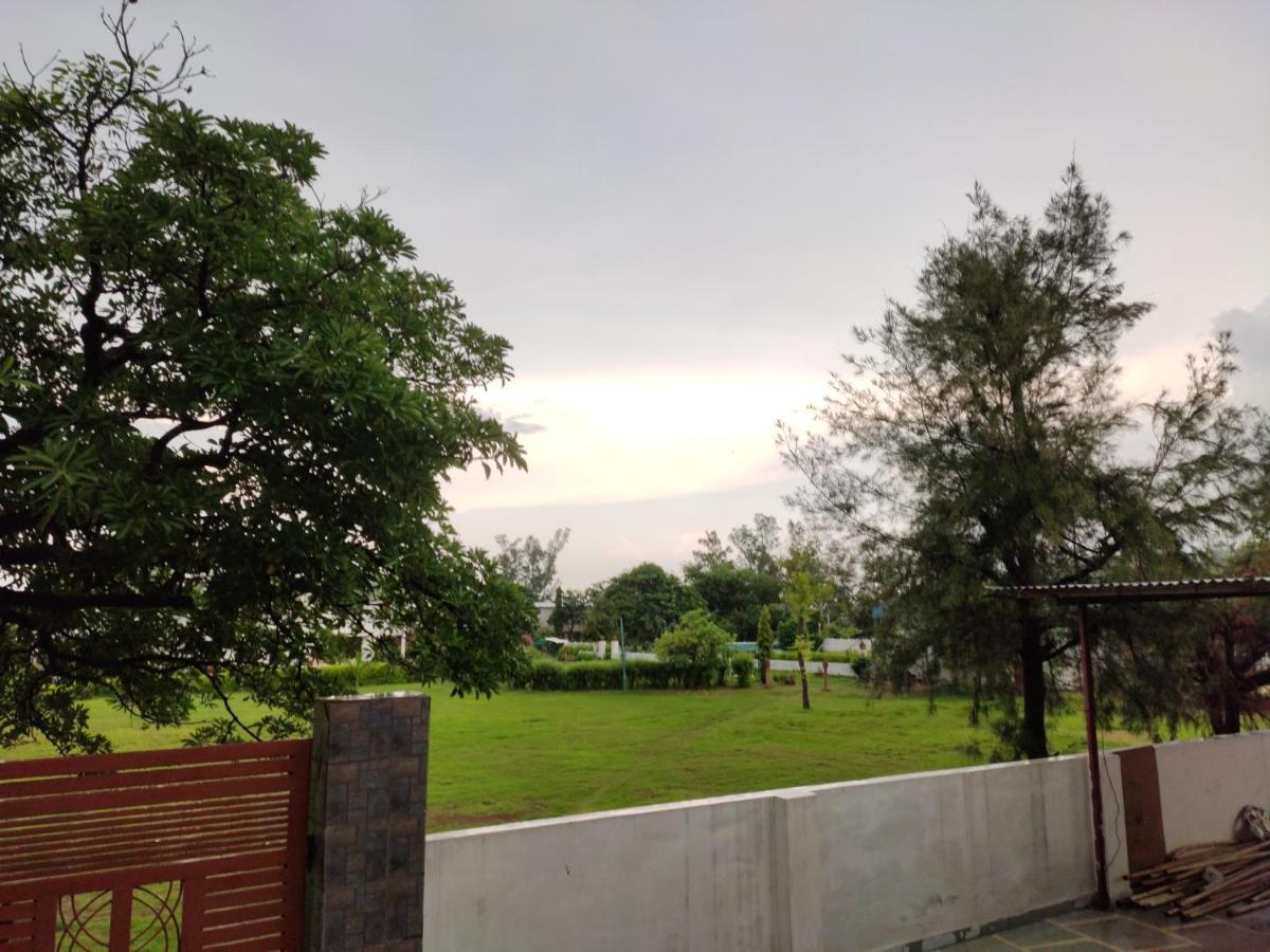 斯瓦拉杰度假村 珀勒德布尔 外观 照片